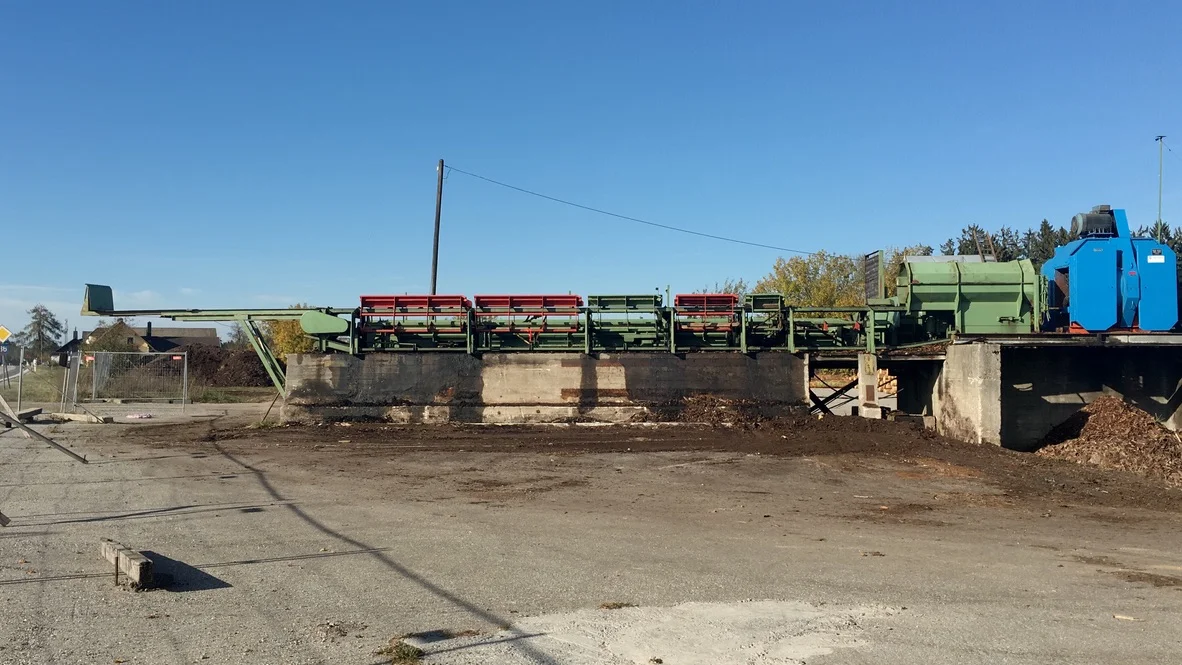 Rundholzplatz - Bild 11