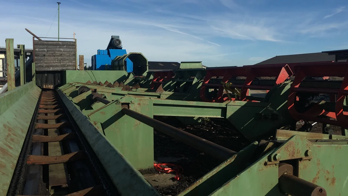 Rundholzplatz - Bild 10