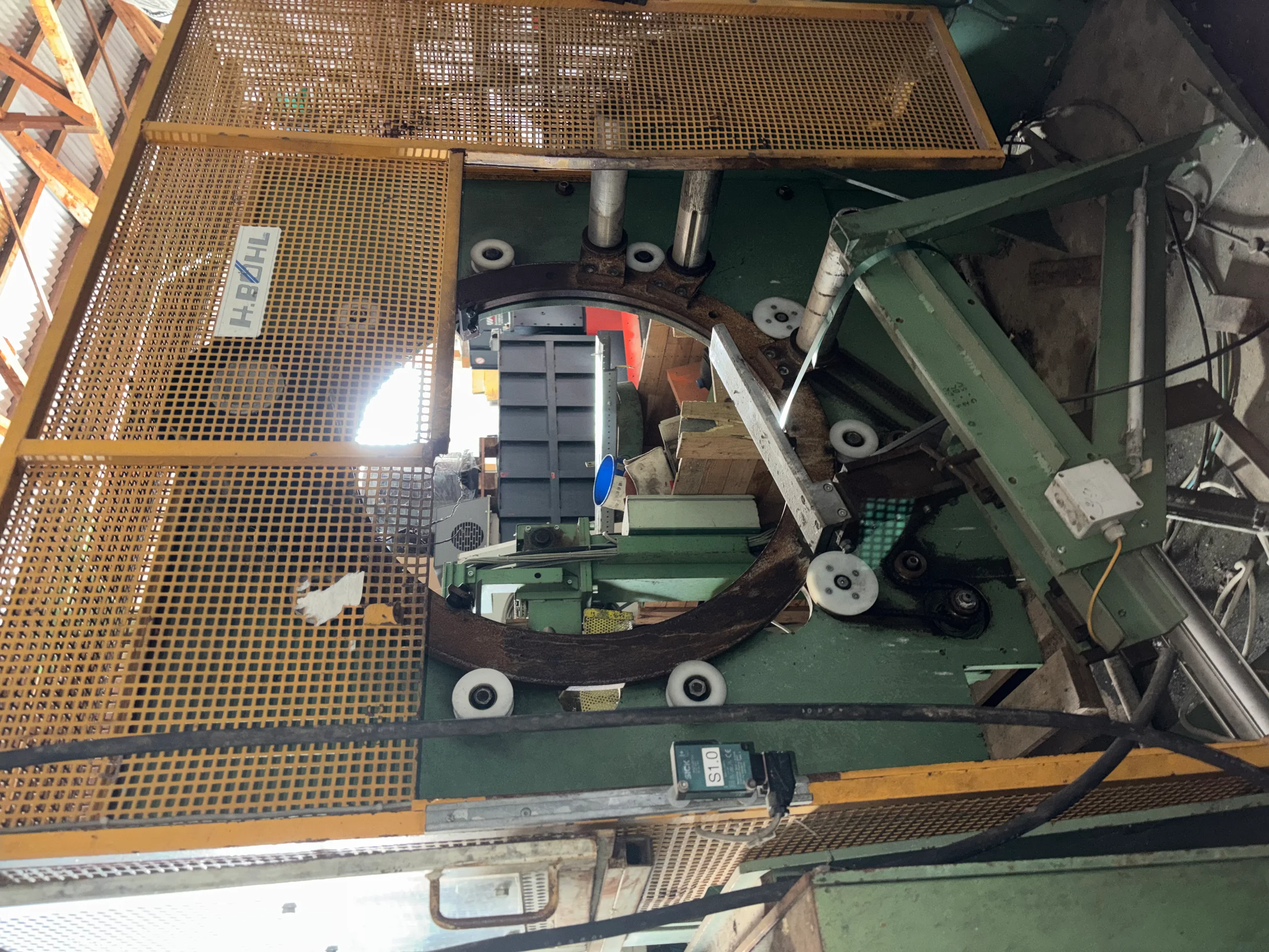 Folien-Einwickelmaschine